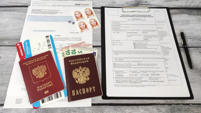 Набор документов для подачи заявления на шенгенскую визу