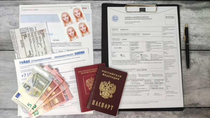 Документы и валюта для оформления визы в Грецию