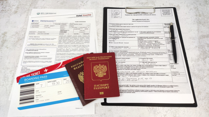 Паспорт РФ, анкета на албанскую визу и сопроводительные документы