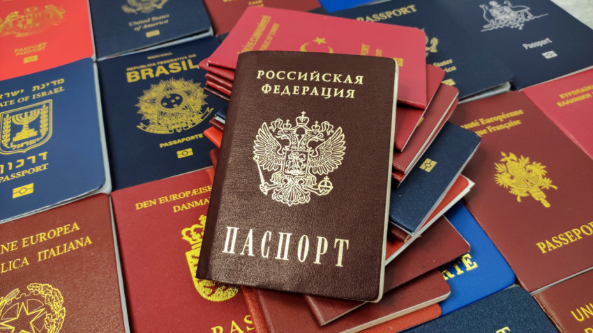 Паспорт России среди паспортов разных стран мира