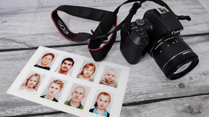 Камера Canon и распечатанные фото на документы