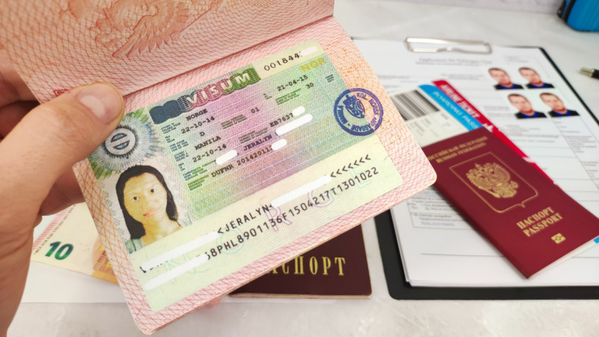 Загранпаспорт с визой Норвегии