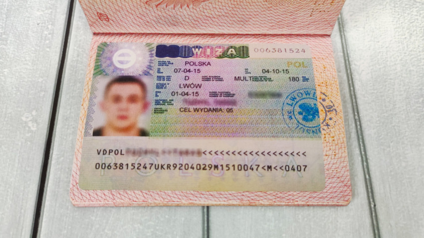 Польская национальная виза в паспорте гражданина Украины