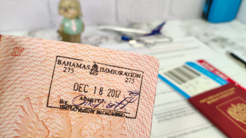 Штамп иммиграции Багам в паспорте