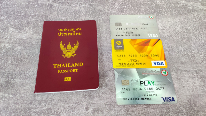 Паспорт Таиланда и пластиковые карты Visa