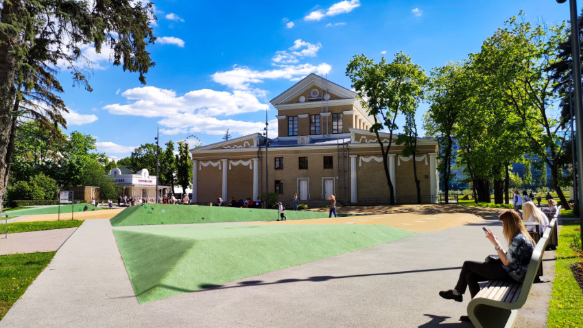 Павильон № 31 «Геология» на территории ВДНХ