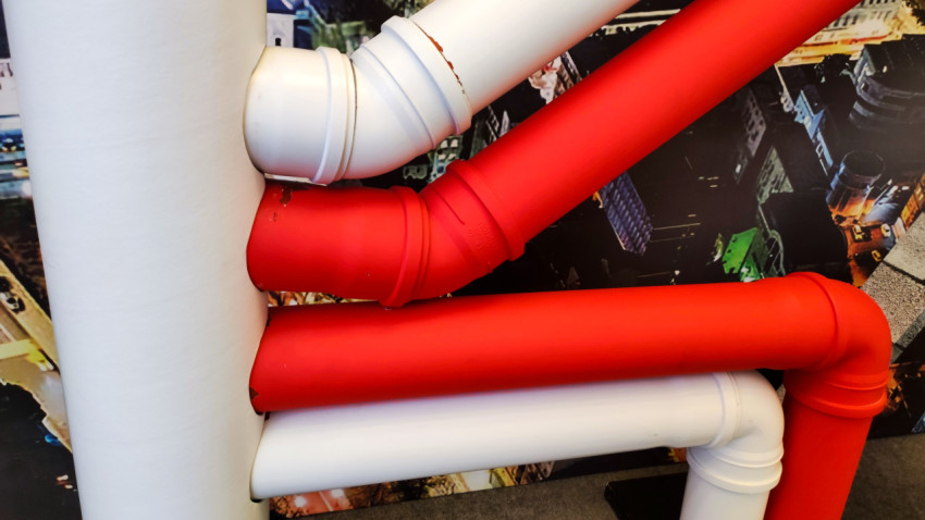 Макет инженерных трубопроводов в музейной экспозиции