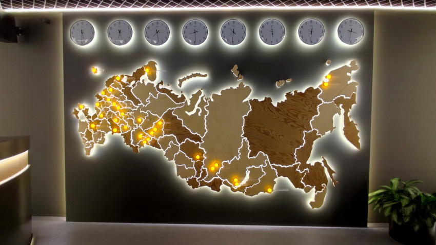 Интерактивная карта России с часовыми поясами в павильоне «АТОМ»