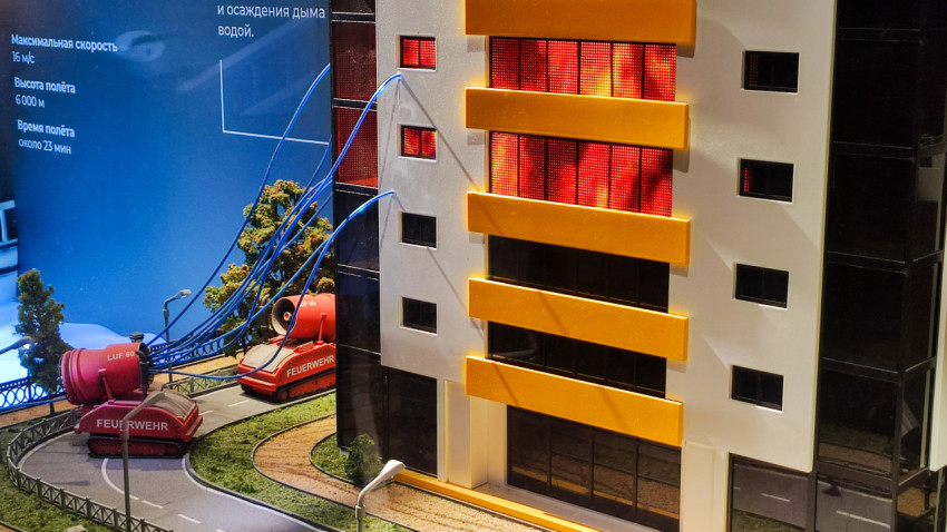 Макет тушения пожара с применением водяных пушек