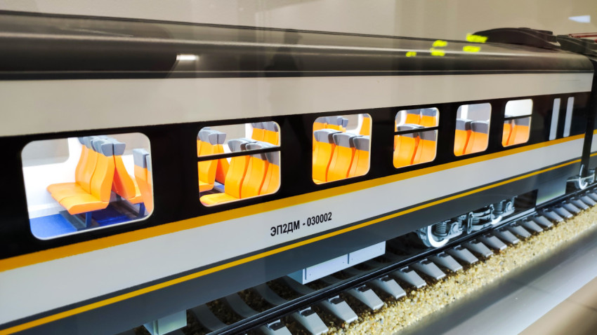 Интерьер пассажирского вагона в макете железной дороги