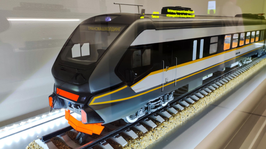 Макет современного электропоезда на выставке Музея транспорта Москвы
