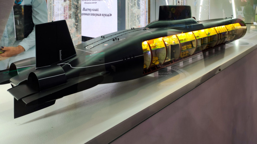 Макет атомной подводной лодки проекта 941 «Акула»