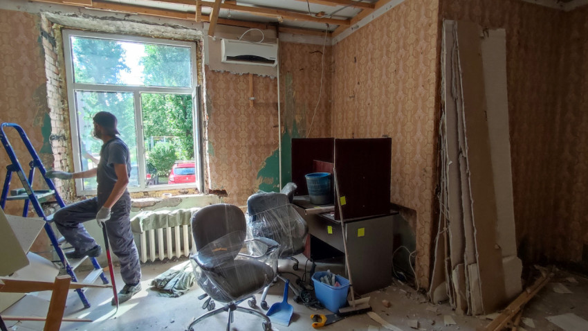 Ремонт офисного помещения с окнами
