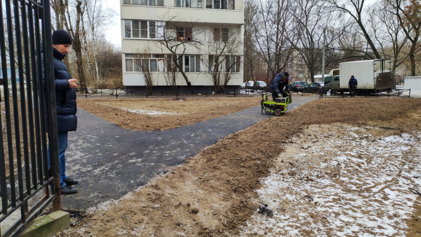 Благоустройство территории после укладки асфальтовой дорожки