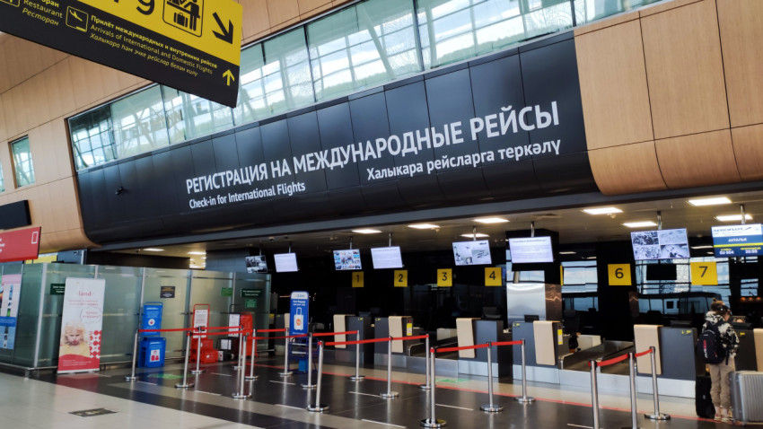 Стойки регистрации на международные рейсы в аэропорту Казани