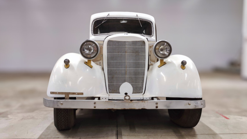 Фронтальный вид Mercedes-Benz 170V 1934 года