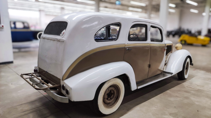 Mercedes-Benz 170V, общий вид сзади