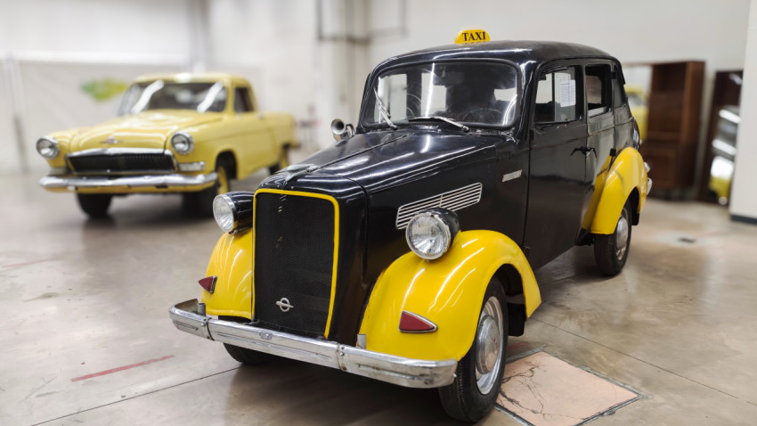Opel Super 6 такси 1936 года на выставке в музее