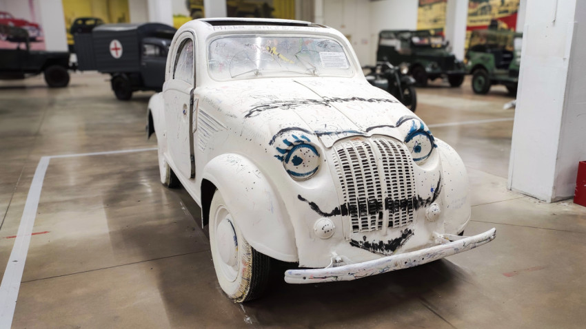 Автомобиль Steyr 1932 года, вид спереди