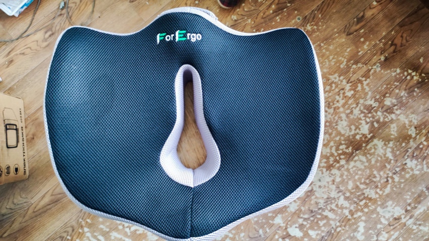 Ортопедическая подушка ForErgo на сиденье стула