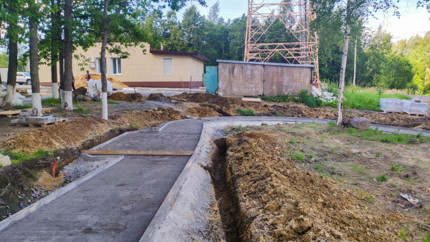 Земляные работы и устройство дорожки на территории благоустройства