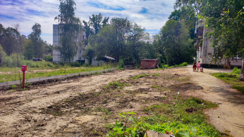 Подготовка участка рядом с жилым домом