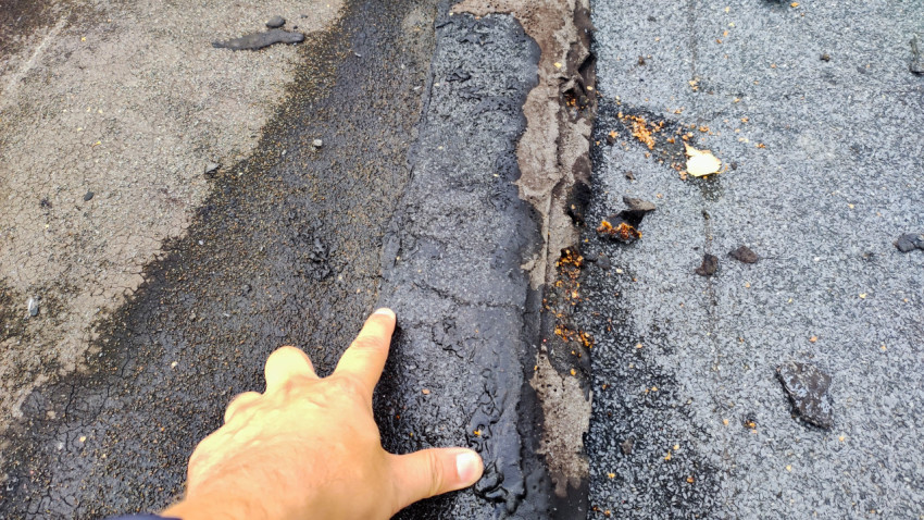 Проверка состояния кровельного слоя после дождя