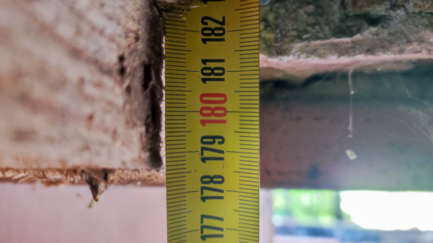 Измерение строительного зазора при реконструкции здания