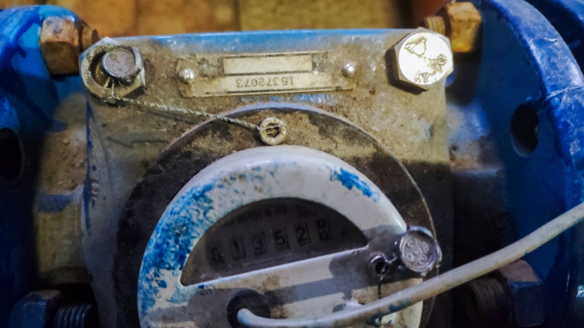 Пломбировка счетчика воды на узле учета