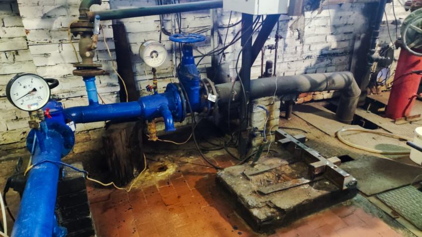 Участок трубной обвязки с распределением потоков в ЦТП