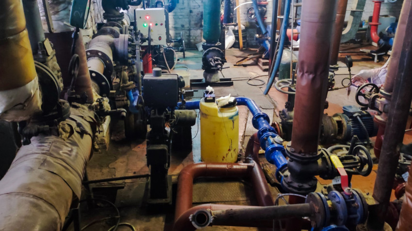 Тепловой узел с трубопроводной обвязкой и насосным оборудованием