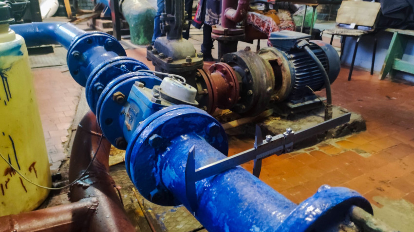 Трубопровод подпиточной линии перед насосным оборудованием