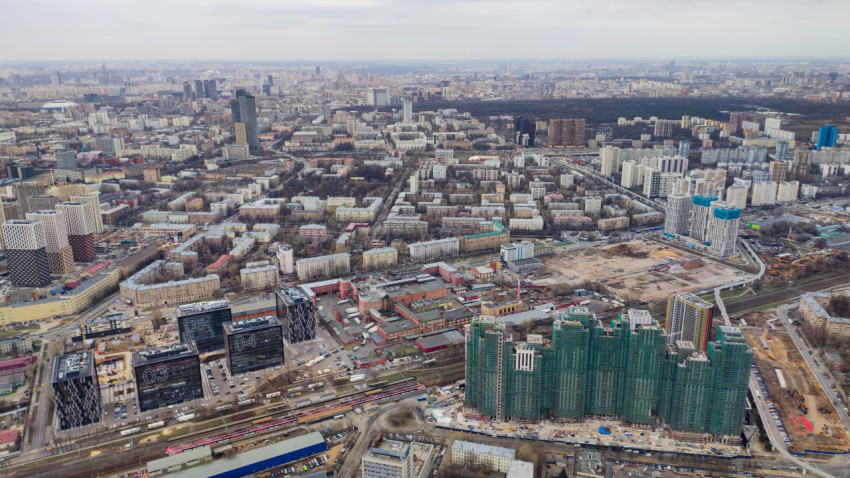 Панорама жилых и деловых районов Москвы с высоты