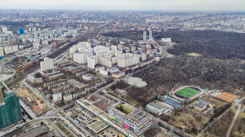Аэрофотосъёмка северо-востока Москвы со смотровой площадки Останкинской башни