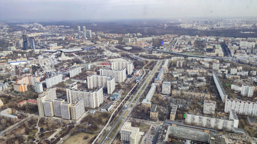 Панорама северо-востока Москвы со смотровой площадки Останкинской башни