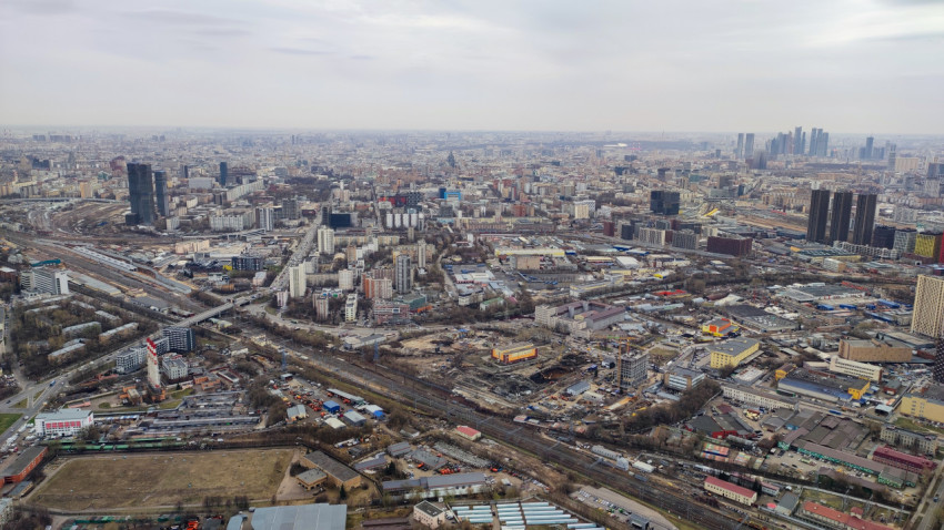 Промышленные и деловые зоны Москвы с высоты Останкинской телебашни