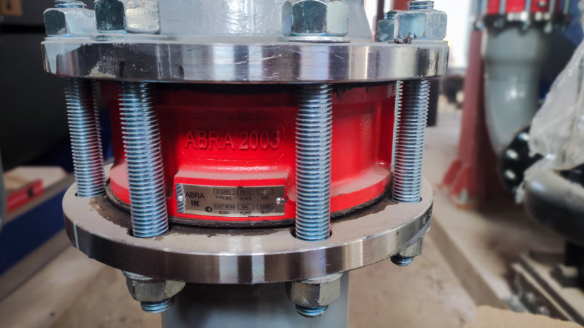 Компенсатор трубопровода ABRA 2003 в котельной