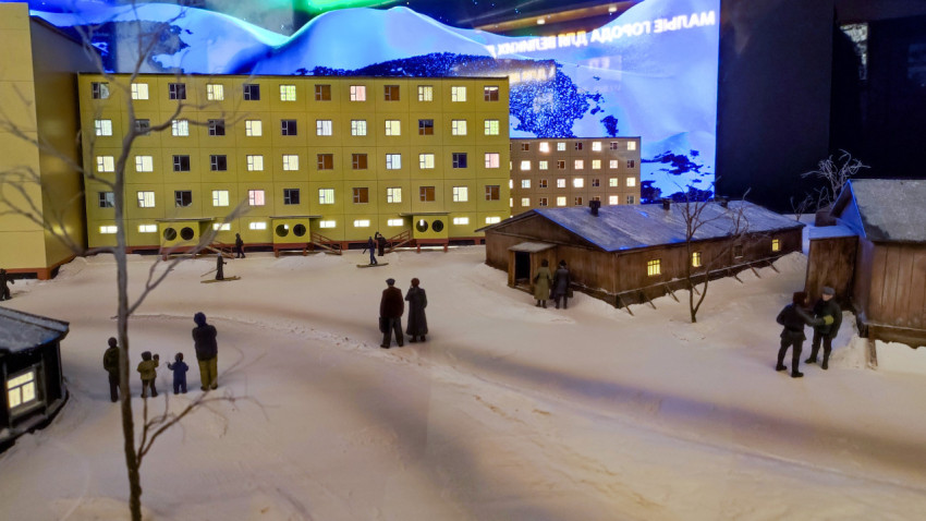 Диорама жилого квартала при Белоярской АЭС в зимнем ландшафте