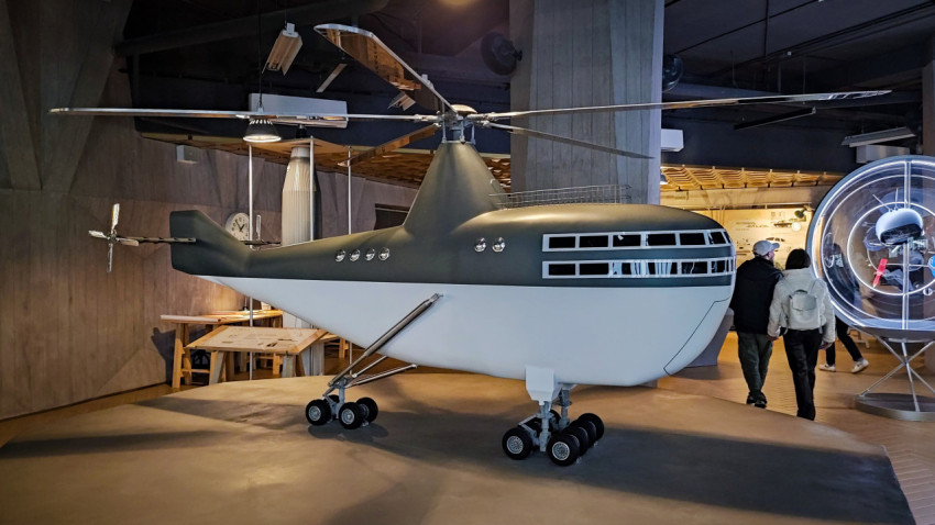 Макет атомного вертолёта 1:20 в экспозиции «Время первых» на ВДНХ