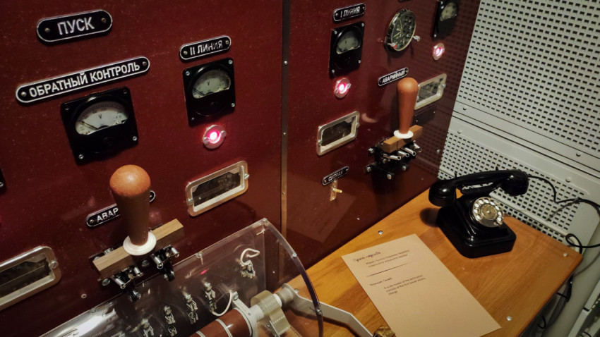 Секция управления макета пульта подрыва РДС-1