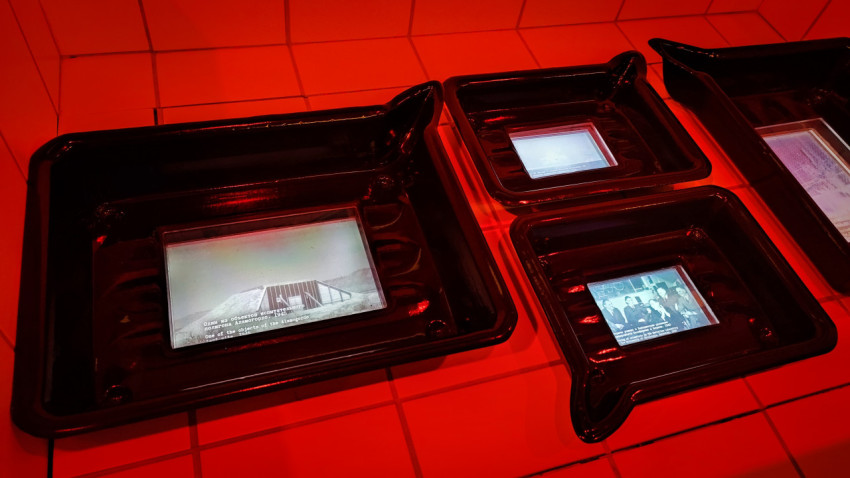 Экспозиционные кюветы с мультимедийными кадрами в павильоне «АТОМ»