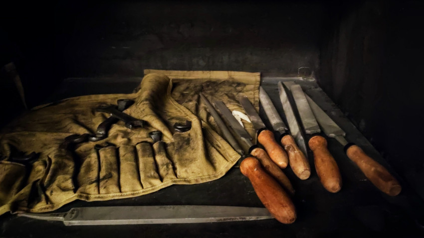 Набор напильников и инструментов в текстильном футляре павильона «АТОМ»