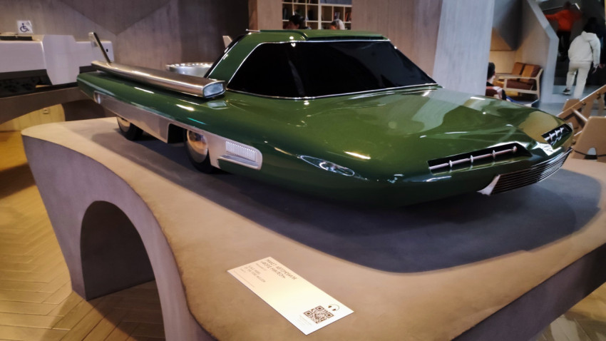 Макет Ford Nucleon на подиуме экспозиции павильона «АТОМ»