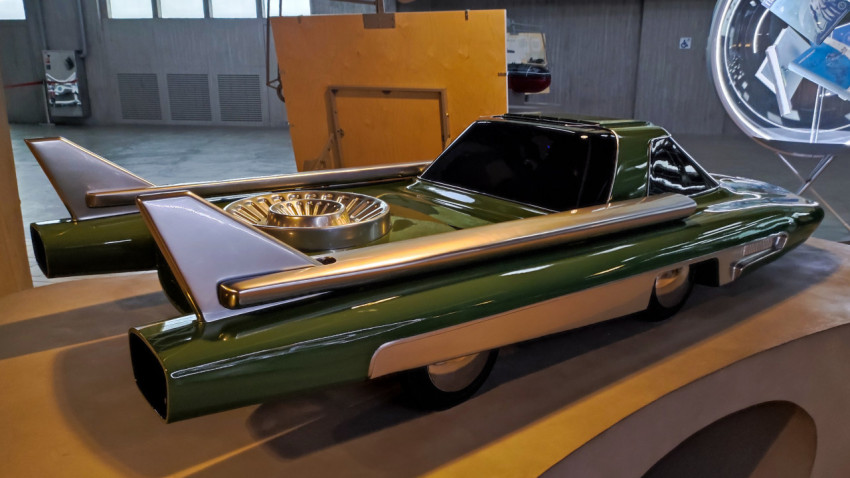 Макет концепт-кара Ford Nucleon в павильоне «АТОМ» на ВДНХ