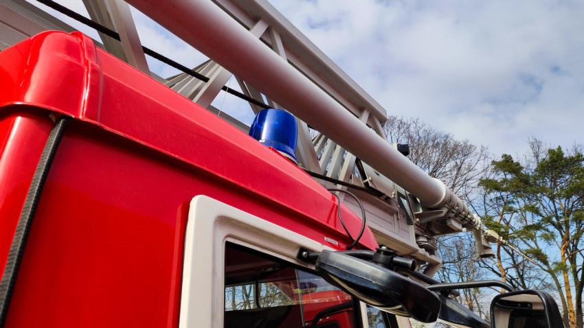 Кабина автолестницы АЛ-50 с верхней секцией лестничного подъёма