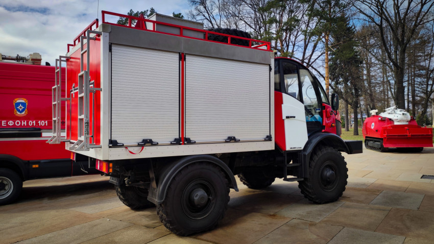 Мобильный комплекс «Гюрза» на базе Silant на открытой экспозиции