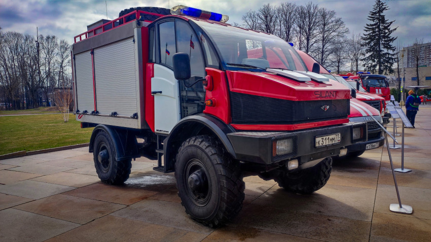 Мобильный пожарный комплекс «Гюрза» на шасси Silant