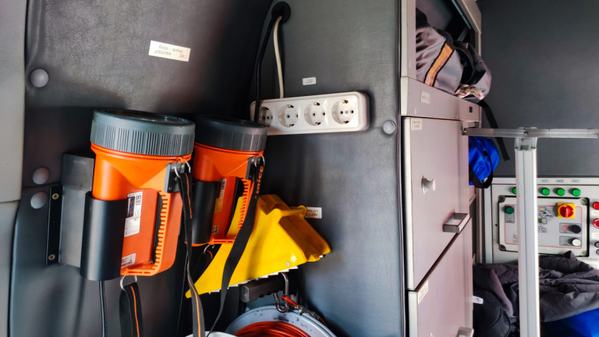 Оснащение салона пожарного автомобиля-базы газодымозащитной службы