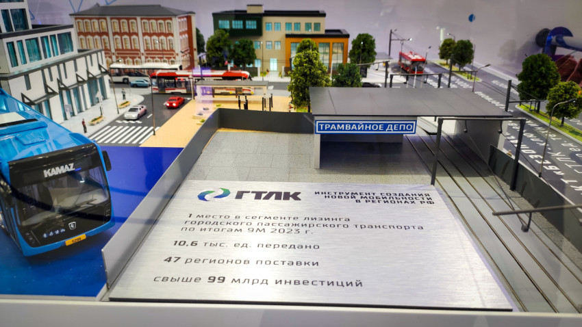Макет городской транспортной системы с трамвайным депо в павильоне ВДНХ