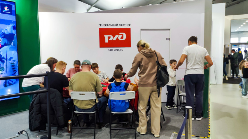 Семейная зона при стенде РЖД на выставке «Россия»